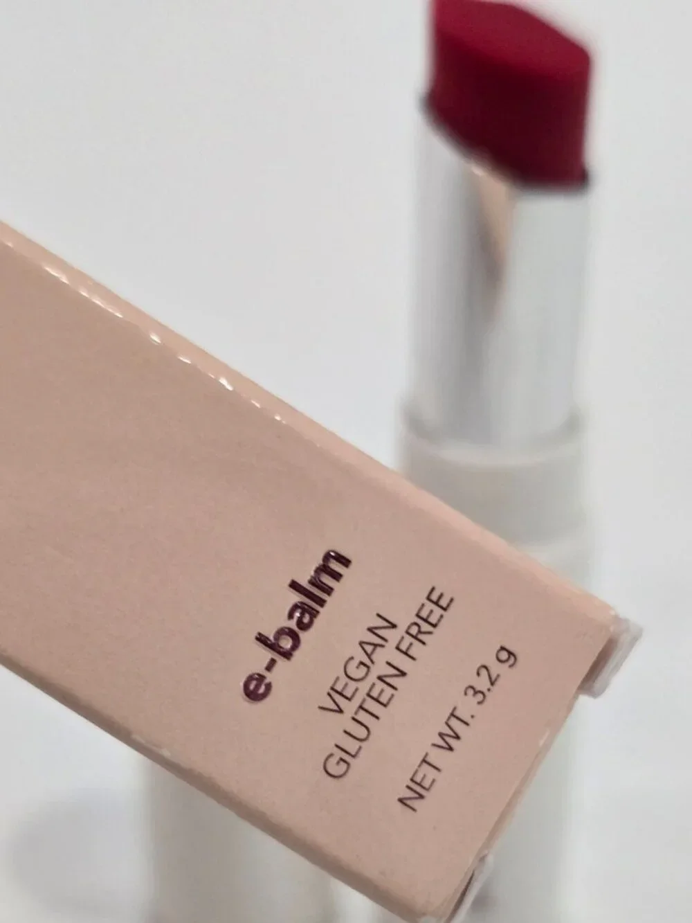Persona this e‑balm